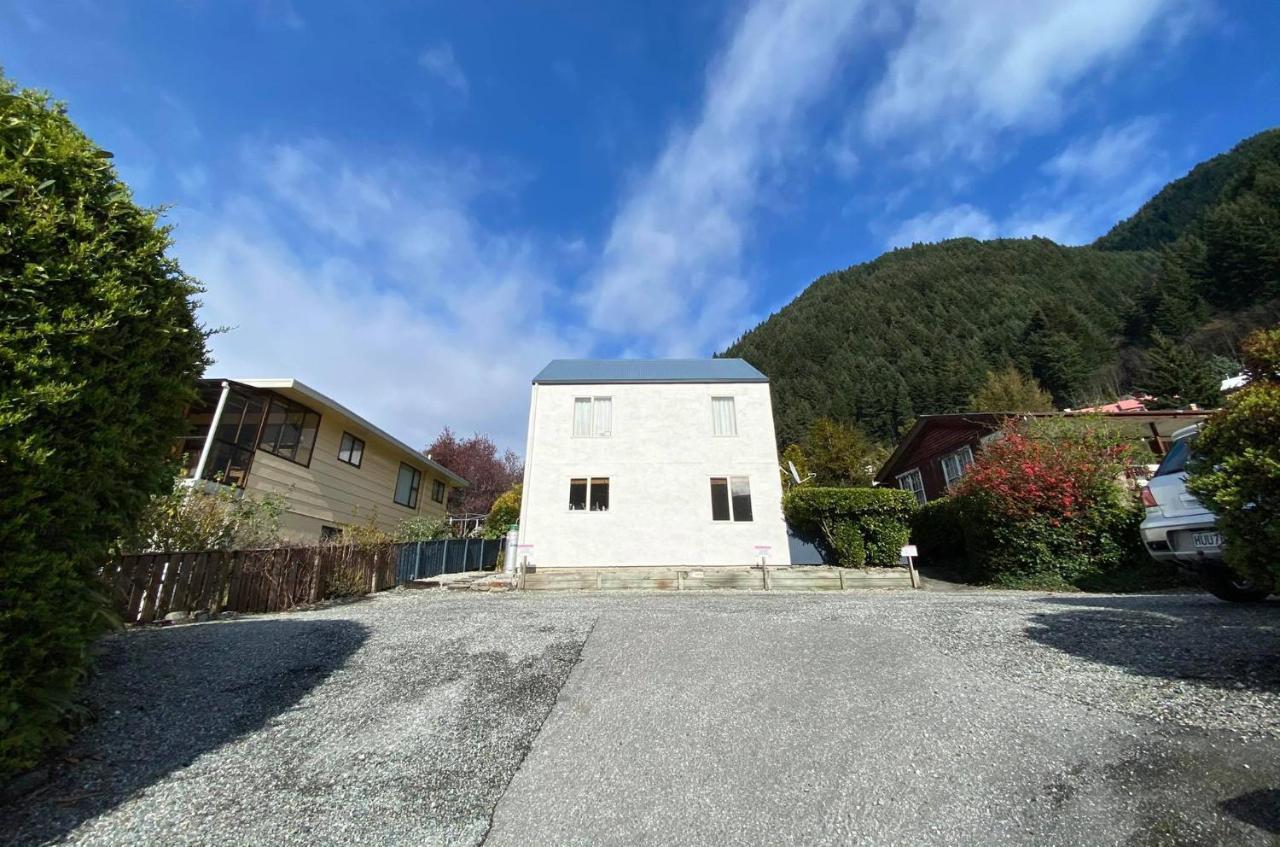 Appartamento Hideaway Rima - In The Cbd Distretto di Distretto di Queenstown Esterno foto